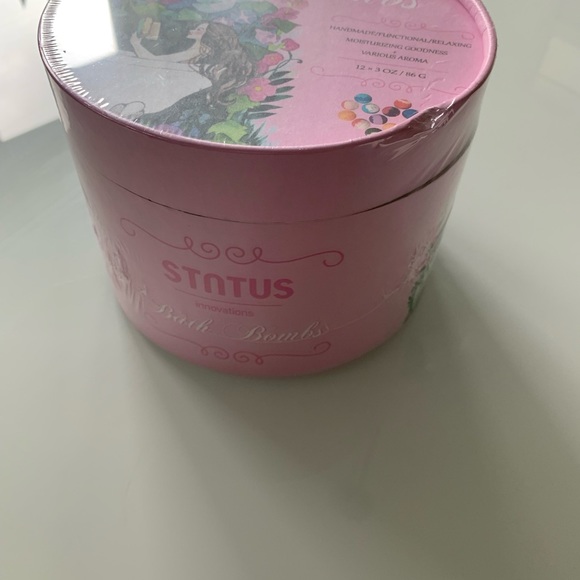 Bath bomb set of 12 - Picture 4 of 11